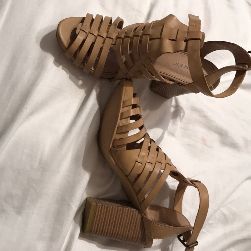 Francesca's brown sandals